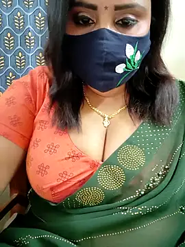 Queenflowerr online show from 18, 4, 2026