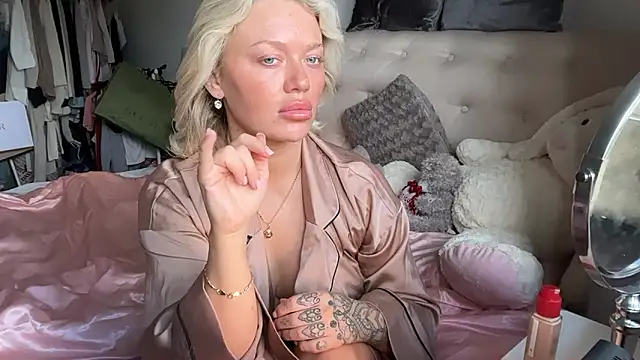 blissdimicco online show from 5, 4, 2026