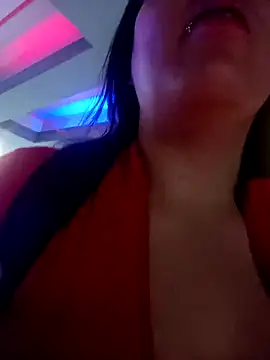 Snapshot of ary-cooper chatting on 8, 3, 2025 ary-cooper online show from 8, 3, 2025