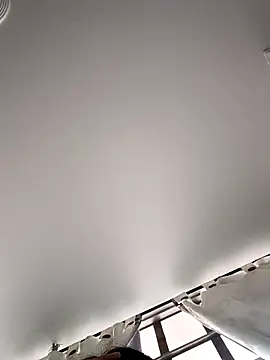 Snapshot of ary-cooper chatting on 6, 11, 2025 ary-cooper online show from 6, 11, 2025