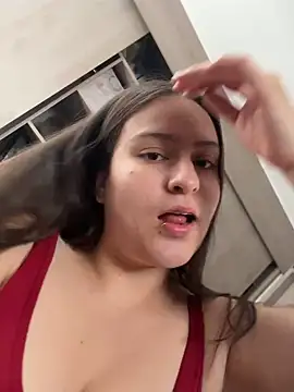 Snapshot of ary-cooper chatting on 28, 11, 2025 ary-cooper online show from 28, 11, 2025