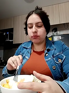 Snapshot of ary-cooper chatting on 30, 11, 2025 ary-cooper online show from 30, 11, 2025