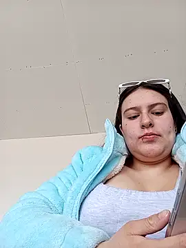 Snapshot of ary-cooper chatting on 3, 12, 2025 ary-cooper online show from 3, 12, 2025