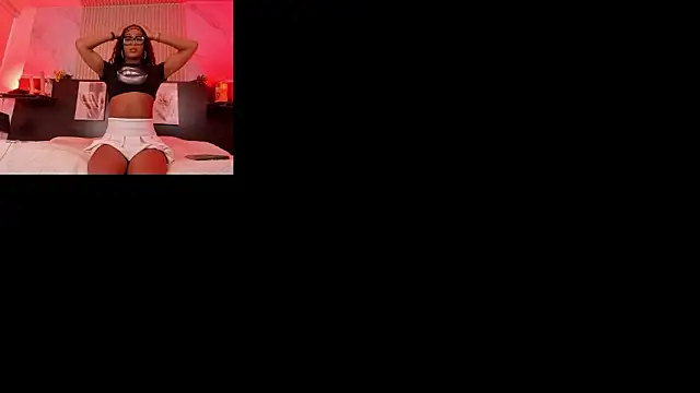 nahomy james25 online show from 14, 2, 2026