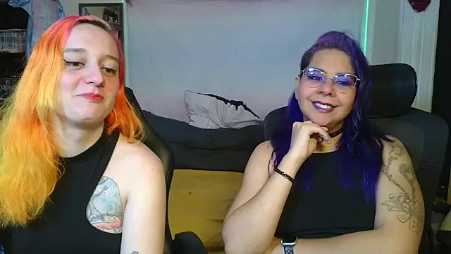 Snapshot of Evelan420 chatting on 22, 12, 2025 Evelan420 online show from 22, 12, 2025