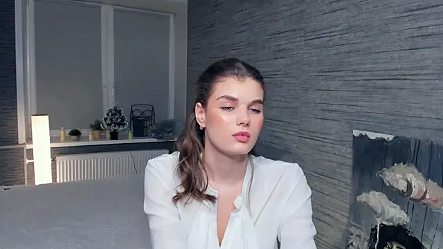 FloraDobb online show from 29, 1, 2025