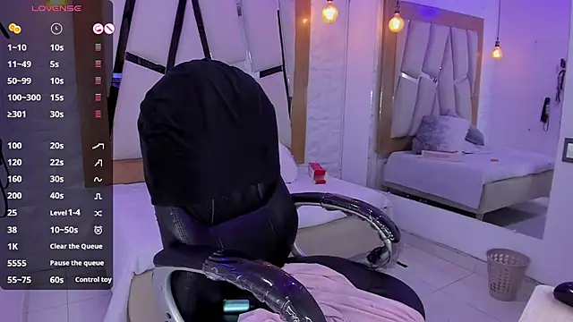 Snapshot of Belinda_Braund chatting on 17, 2, 2025 Belinda Braund online show from 17, 2, 2025