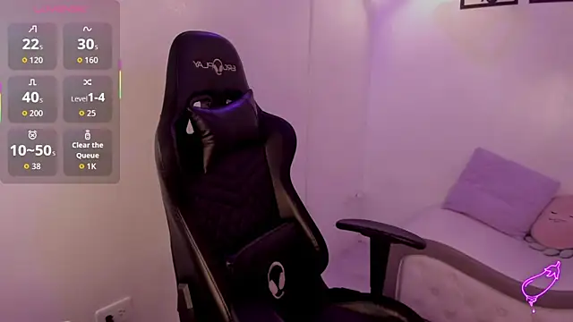 Snapshot of Belinda_Braund chatting on 12, 9, 2025 Belinda Braund online show from 12, 9, 2025