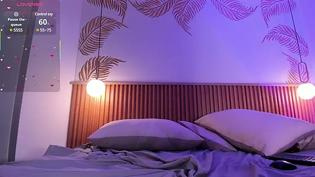 Snapshot of redvelvet__7 chatting on 11, 3, 2025 redvelvet  7 online show from 11, 3, 2025