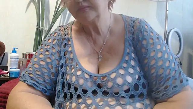 DeniseeRosea online show from 12, 10, 2025