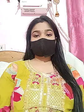 Simran-001 online show from 4, 12, 2025