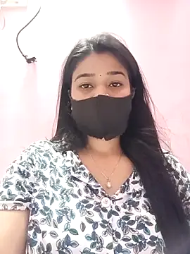 Snapshot of Simran-001 chatting on 17, 4, 2026 Simran-001 online show from 17, 4, 2026