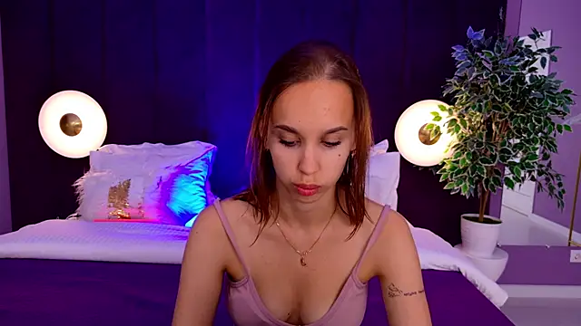 SandraTucker online show from 22, 6, 2026