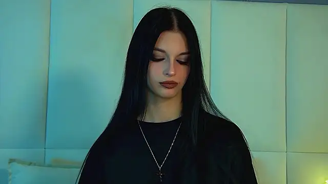 Snapshot of BeverlyMost chatting on 10, 3, 2026 BeverlyMost online show from 10, 3, 2026