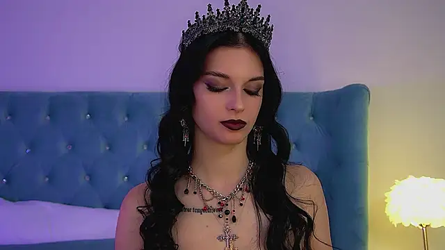 Snapshot of BeverlyMost chatting on 24, 4, 2026 BeverlyMost online show from 24, 4, 2026