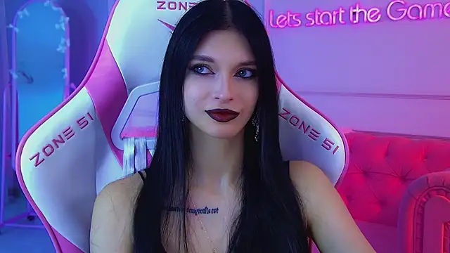 Snapshot of BeverlyMost chatting on 12, 6, 2026 BeverlyMost online show from 12, 6, 2026