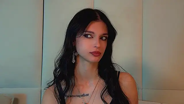 Snapshot of BeverlyMost chatting on 13, 6, 2026 BeverlyMost online show from 13, 6, 2026