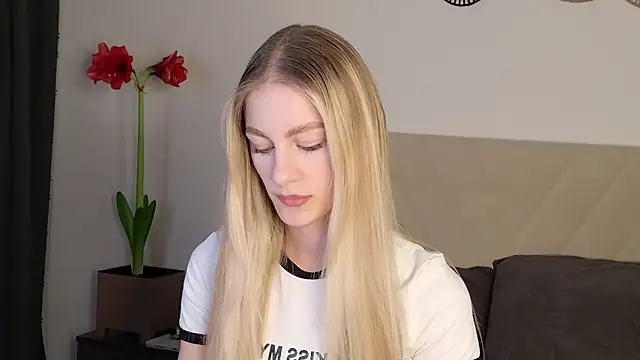 Snapshot of GabriellaOlsen chatting on 15, 3, 2026 GabriellaOlsen online show from 15, 3, 2026