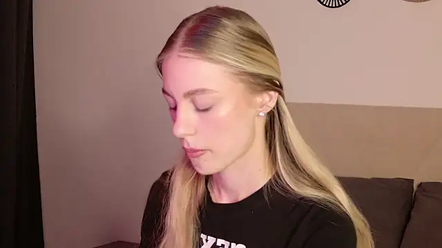 Snapshot of GabriellaOlsen chatting on 11, 4, 2026 GabriellaOlsen online show from 11, 4, 2026