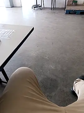 Snapshot of Trixboy201 chatting on 13, 10, 2025 Trixboy201 online show from 13, 10, 2025