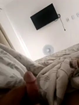 Snapshot of Trixboy201 chatting on 28, 11, 2025 Trixboy201 online show from 28, 11, 2025