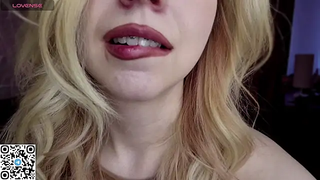 LynetHakes online show from 11, 4, 2026