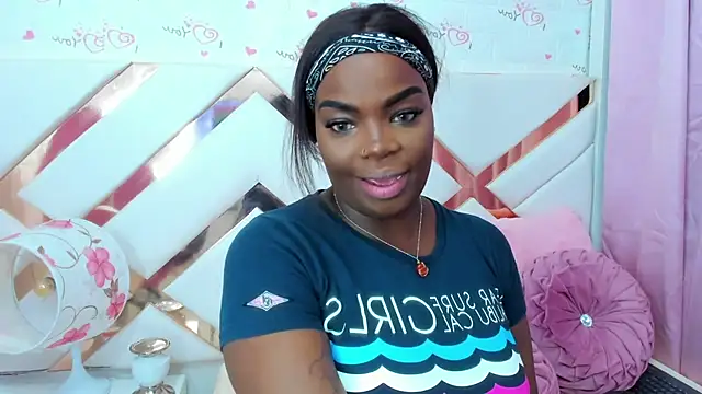 Snapshot of NatyParker chatting on 5, 2, 2025 NatyParker online show from 5, 2, 2025