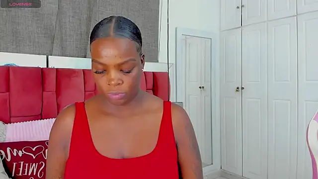 Snapshot of NatyParker chatting on 8, 11, 2025 NatyParker online show from 8, 11, 2025