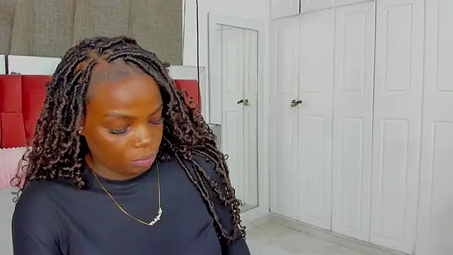 Snapshot of NatyParker chatting on 12, 11, 2025 NatyParker online show from 12, 11, 2025