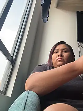 KarlaWild online show from 6, 2, 2025