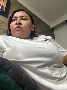 KarlaWild online show from 9, 2, 2025