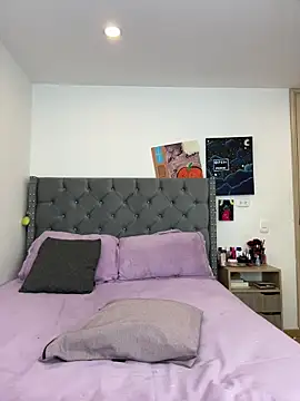 KarlaWild online show from 11, 11, 2025