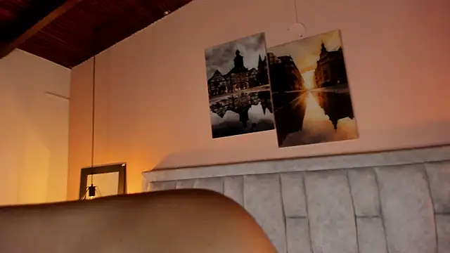 Melody thonson online show from 22, 1, 2025