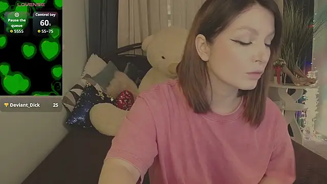 BritneyBarker online show from 25, 5, 2026