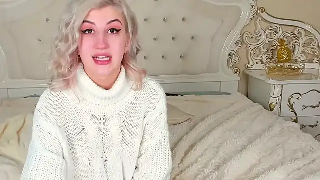 Snapshot of wawmom chatting on 10, 3, 2026 wawmom online show from 10, 3, 2026