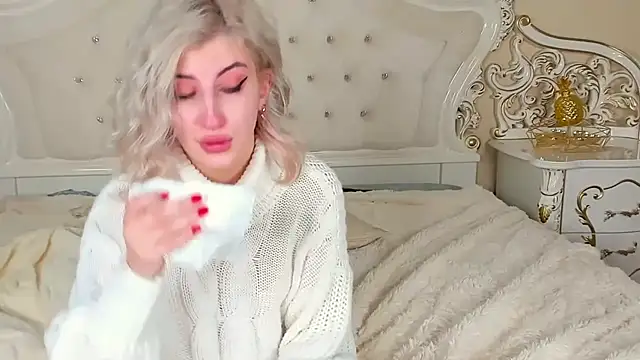 Snapshot of wawmom chatting on 21, 3, 2026 wawmom online show from 21, 3, 2026