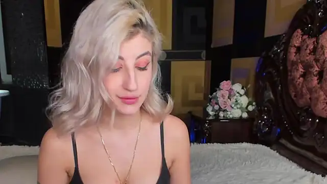 Snapshot of wawmom chatting on 23, 3, 2026 wawmom online show from 23, 3, 2026