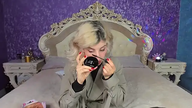 Snapshot of wawmom chatting on 21, 4, 2026 wawmom online show from 21, 4, 2026