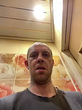 Snapshot of MaxDevilWhite chatting on 3, 3, 2026 MaxDevilWhite online show from 3, 3, 2026