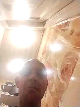 Snapshot of MaxDevilWhite chatting on 17, 3, 2026 MaxDevilWhite online show from 17, 3, 2026