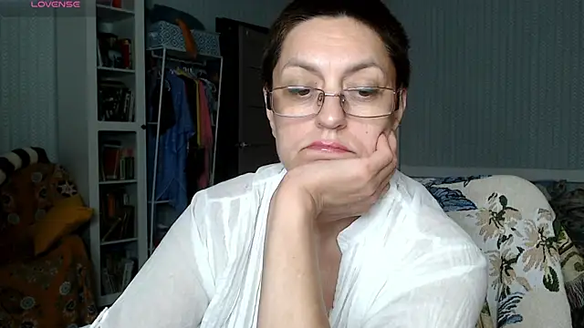 Snapshot of Soffya_Soy chatting on 4, 7, 2026 Soffya Soy online show from 4, 7, 2026
