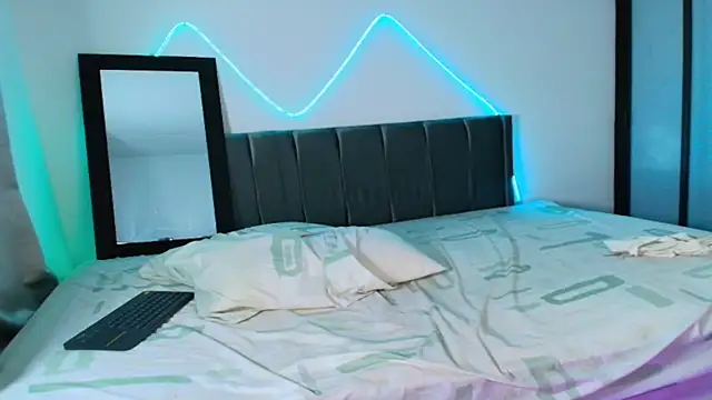 gisell363472 online show from 14, 11, 2025