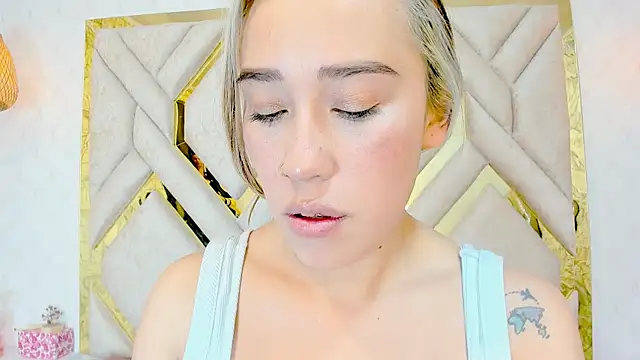 Snapshot of Lannajansen chatting on 6, 2, 2025 Lannajansen online show from 6, 2, 2025