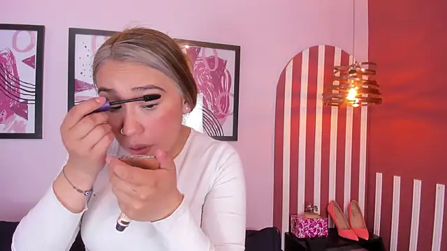 Snapshot of Lannajansen chatting on 14, 10, 2025 Lannajansen online show from 14, 10, 2025