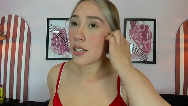 Snapshot of Lannajansen chatting on 15, 10, 2025 Lannajansen online show from 15, 10, 2025