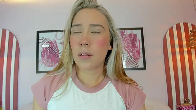 Snapshot of Lannajansen chatting on 20, 10, 2025 Lannajansen online show from 20, 10, 2025