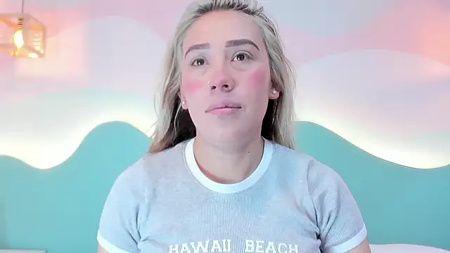 Snapshot of Lannajansen chatting on 8, 11, 2025 Lannajansen online show from 8, 11, 2025