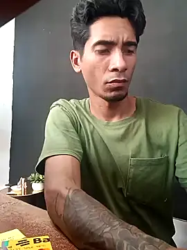 Snapshot of King_Liam chatting on 27, 1, 2025 King Liam online show from 27, 1, 2025