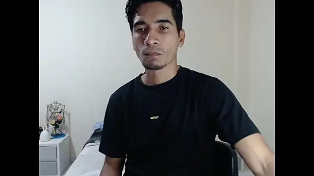 Snapshot of King_Liam chatting on 28, 1, 2025 King Liam online show from 28, 1, 2025