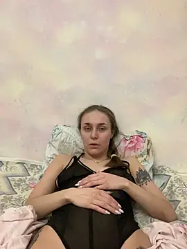 White Lu online show from 24, 2, 2025